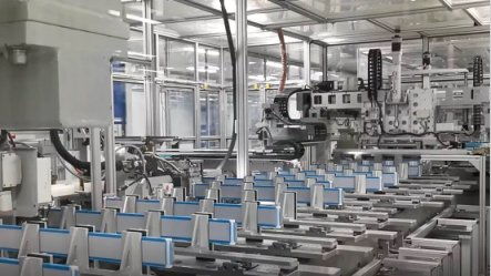 刀片電池重慶造 Car路里探秘弗迪電池超級(jí)工廠，揭秘背后的“機(jī)械心臟”